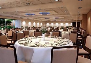 3-Star Hotel ∙ Four Points by Sheraton Tallahassee Downtown