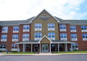 3-Star Hotel ∙ Country Inn & Suites by Radisson, Lansing, MI
