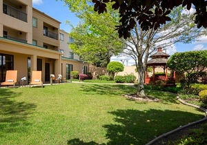 3-Star Hotel ∙ Courtyard Monroe Airport