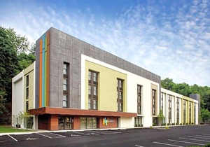 3-Star Hotel ∙ EVEN Hotel Norwalk, an IHG Hotel