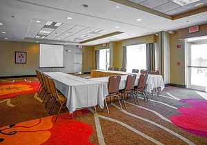 3-Star Hotel ∙ Hilton Garden Inn Kankakee