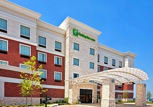 3-Star Hotel ∙ Holiday Inn & Suites McKinney - N Allen, an IHG Hotel