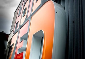 3-Star Hotel ∙ Hotel Zed Kelowna