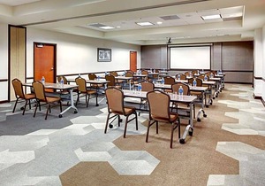 3-Star Hotel ∙ Hyatt Place Memphis Primacy Parkway