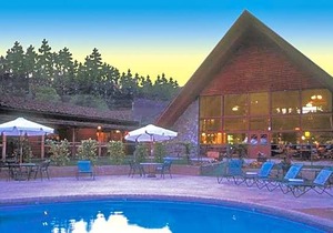 3-Star Hotel ∙ Kohl's Ranch Lodge