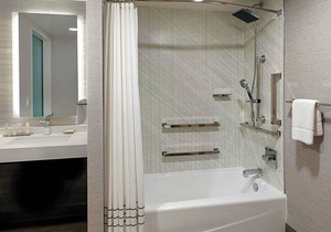 3-Star Hotel ∙ Norfolk Waterside Marriott