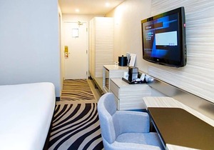 3-Star Hotel ∙ Novotel Toronto North York