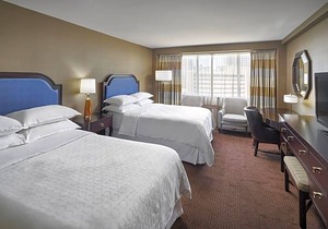 3-Star Hotel ∙ Sheraton Inner Harbor Hotel