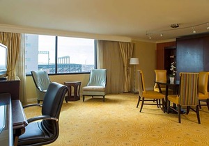 3-Star Hotel ∙ Baltimore Marriott Inner Harbor at Camden Yards