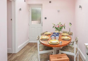 3 Top View Cottages