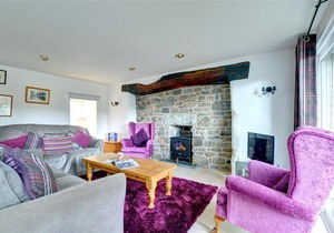 3 Tyn Llan