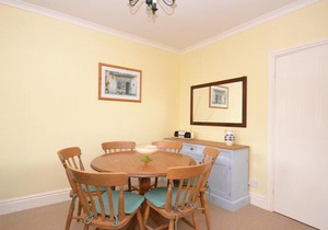 3 West Park Apartment