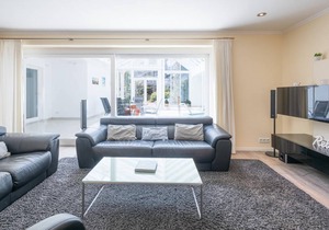 300 m² House ∙ 3 bedrooms ∙ 6 guests