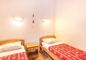 300m from ski slopes, terrace, balcony, parking, tv, 43m², La Norma