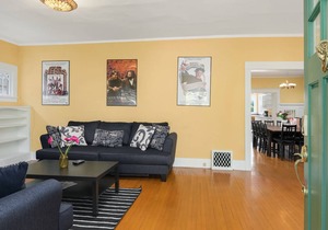 307 m² House ∙ 8 bedrooms ∙ 23 guests