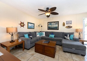 315E Lower: Spacious, Remodeled, Ground Level Duplex, Quiet Street, WIFI - 315 E