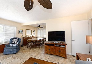 315E Lower: Spacious, Remodeled, Ground Level Duplex, Quiet Street, WIFI - 315 E