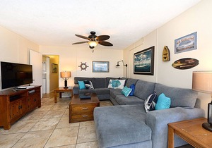 315E Lower: Spacious, Remodeled, Ground Level Duplex, Quiet Street, WIFI - 315 E