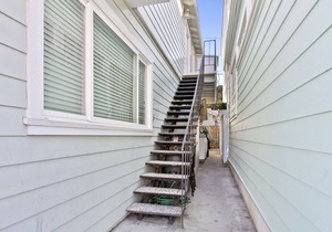 318CL Upper: Spacious Avalon Home, Cathedral Ceilings, Ample Balcony, Mtn Views