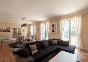 345 m² House ∙ 5 bedrooms ∙ 11 guests