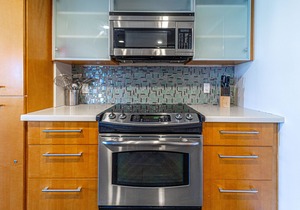 34th Floor Ala Moana Large Regal Suite - 2Br/3Ba, Book Now at Special Rate!