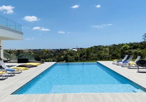 350 m² Villa ∙ 6 bedrooms ∙ 14 guests