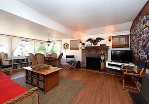 353E: Charming Family Home on a Peaceful and Quiet Street - 353 Eucalyptus