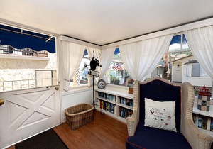 353E: Charming Family Home on a Peaceful and Quiet Street - 353 Eucalyptus