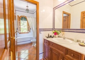 360 m² House ∙ 4 bedrooms ∙ 10 guests