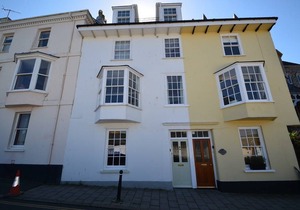 36A Newcomen Road