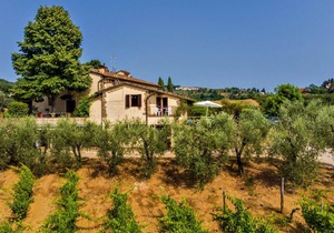 370 m² Accommodation ∙ 6 bedrooms ∙ 16 guests