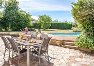 380 m² House ∙ 8 bedrooms ∙ 15 guests