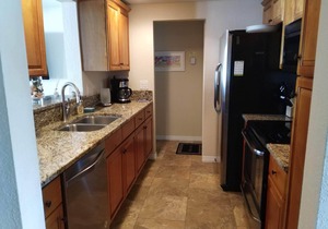 3BD/2BA, 2 w King Beds, 4 Bikes, 1/2 mile to Beautiful Nokomis Beach