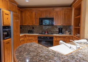 3Bd Loft With Ski In Out Access And Panoramic Views! Condo