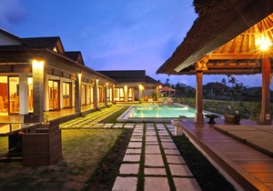 3BR Villa, 7Min Drive To Ubud Monkey Forest! - W/Private Swimming Pool!