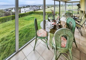 4 bedroom accommodation in Plomodiern