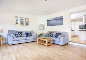 4 bedroom accommodation in Cheriton Bishop