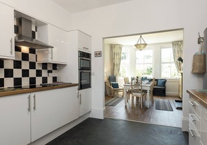 4 bedroom accommodation in Freshwater Bay