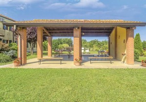 4 bedroom accommodation in Ariano nel Polesine