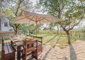 4 bedroom accommodation in Borgo Val di Taro PR