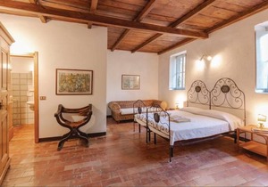 4 bedroom accommodation in Borgo Val di Taro PR