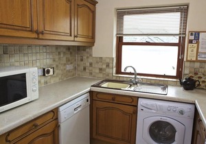 4 Island Quay, SALCOMBE