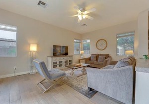 4 Mi to Riparian Preserve Mesa Abode with Hot Tub