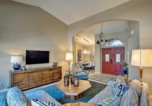 4 Mi to TPC Scottsdale Family Home with Hot Tub!