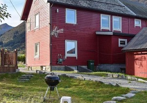 4 person holiday home in Måndalen-By Traum