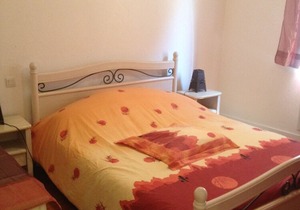 4 rooms in the heart of the village