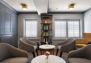 4-Star Hotel ∙ Ambassador Hotel Tulsa, Autograph Collection