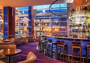 4-Star Hotel ∙ Hilton Baltimore Inner Harbor
