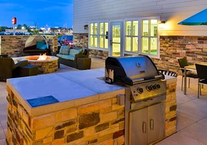 4-Star Hotel ∙ Residence Inn by Marriott Champaign