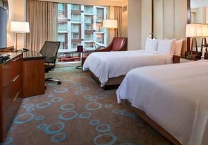 4-Star Hotel ∙ Marriott Marquis Washington, DC